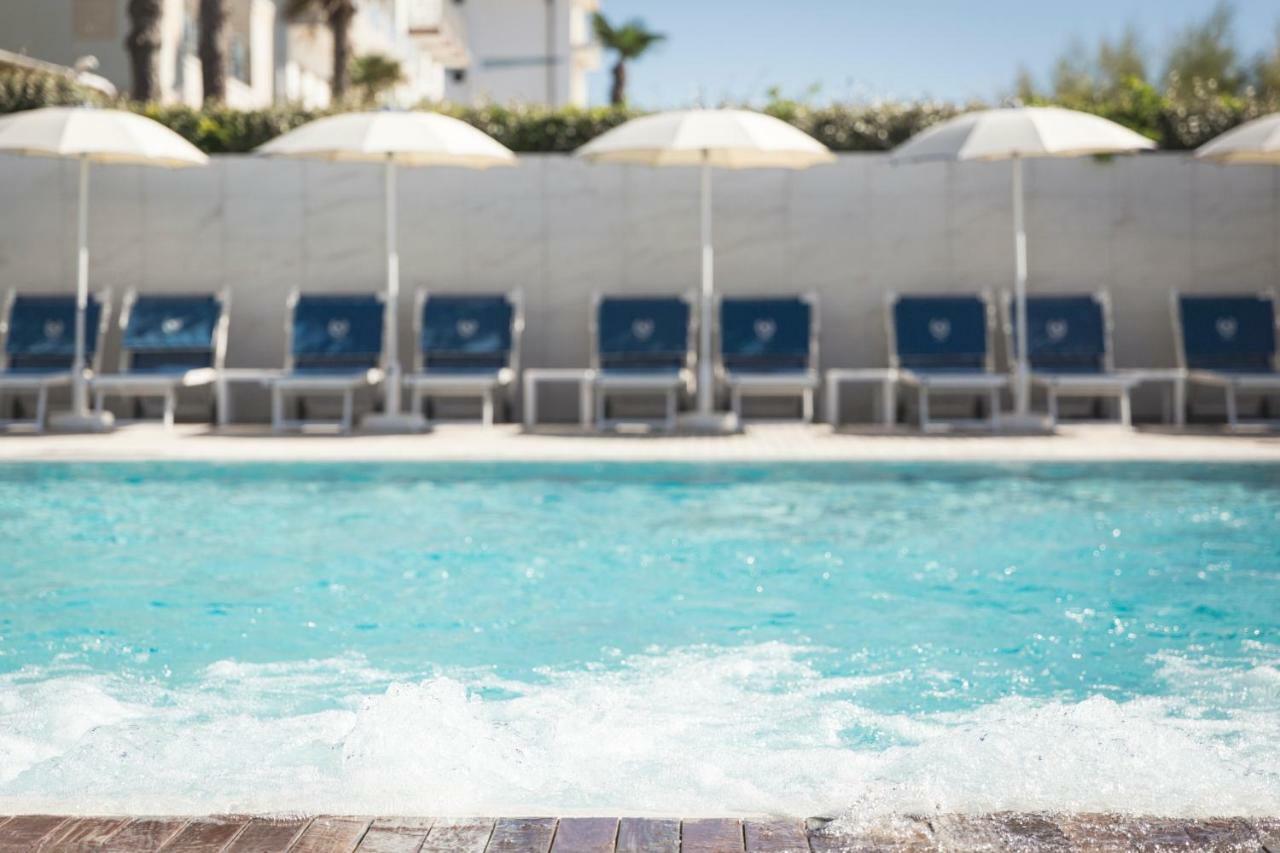 Hotel Cambridge Lido di Jesolo Esterno foto